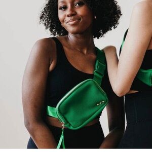 NWT Pretty Simple | Brooklyn Bum Bag in Green